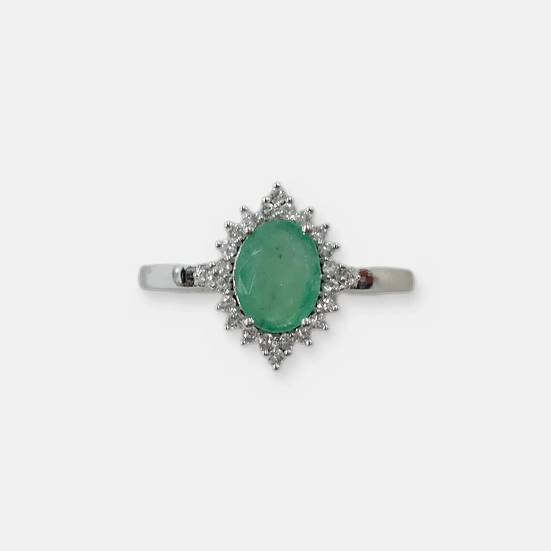 Серебряное кольцо с изумрудом