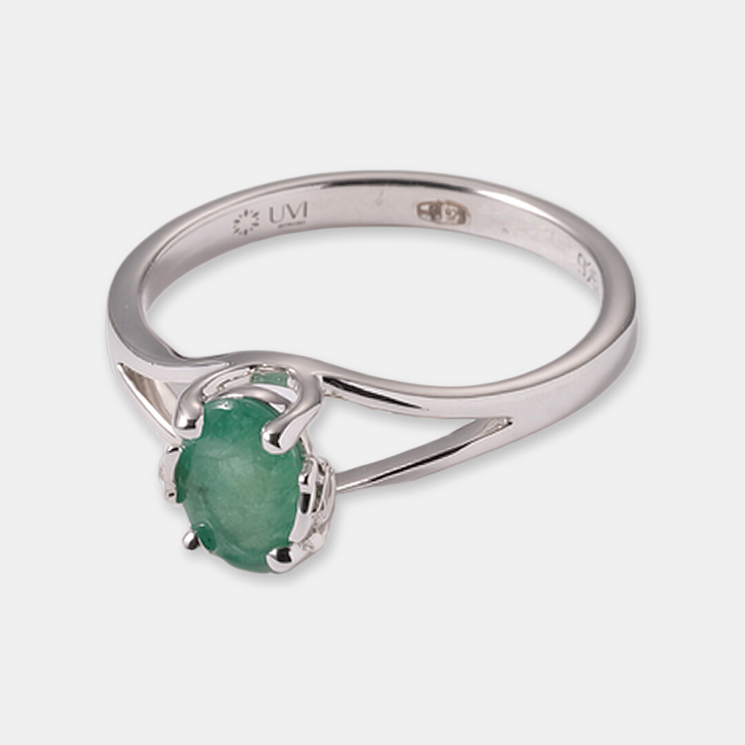 Серебряное кольцо с изумрудом