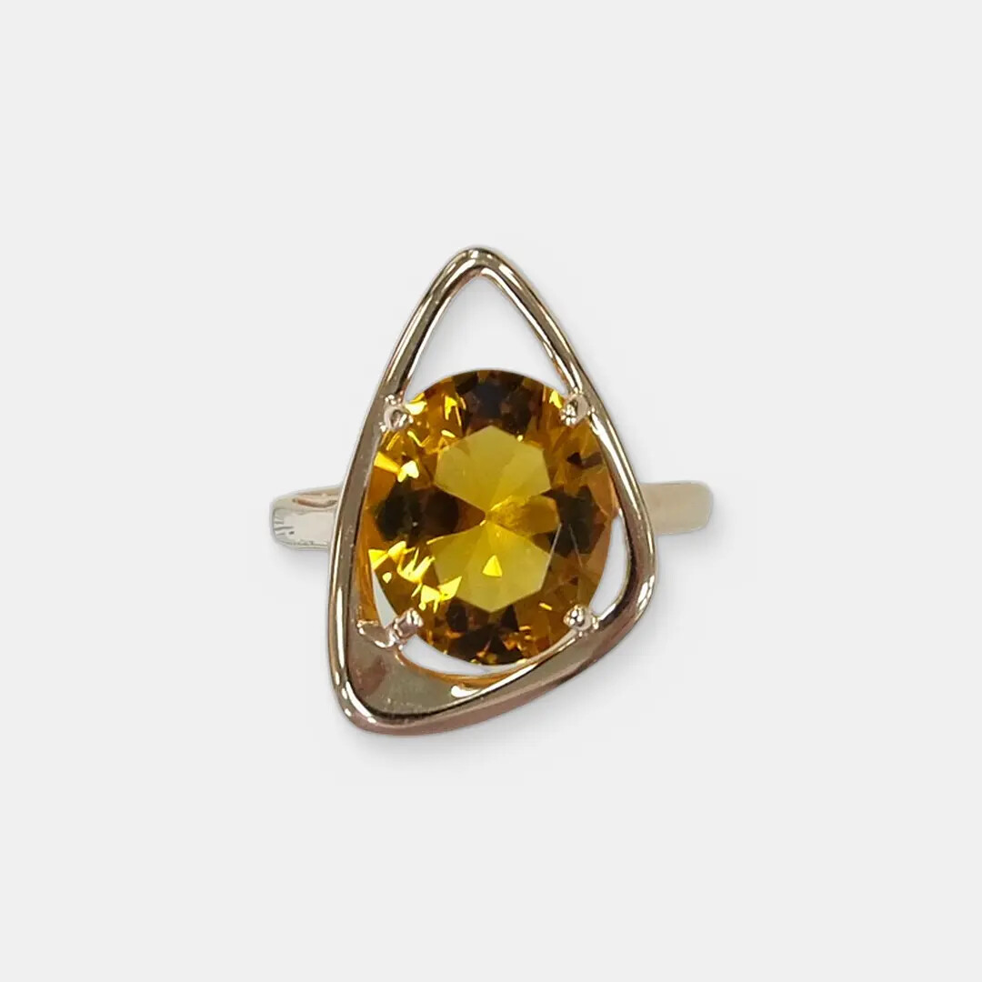 Серебряное кольцо с цитрином