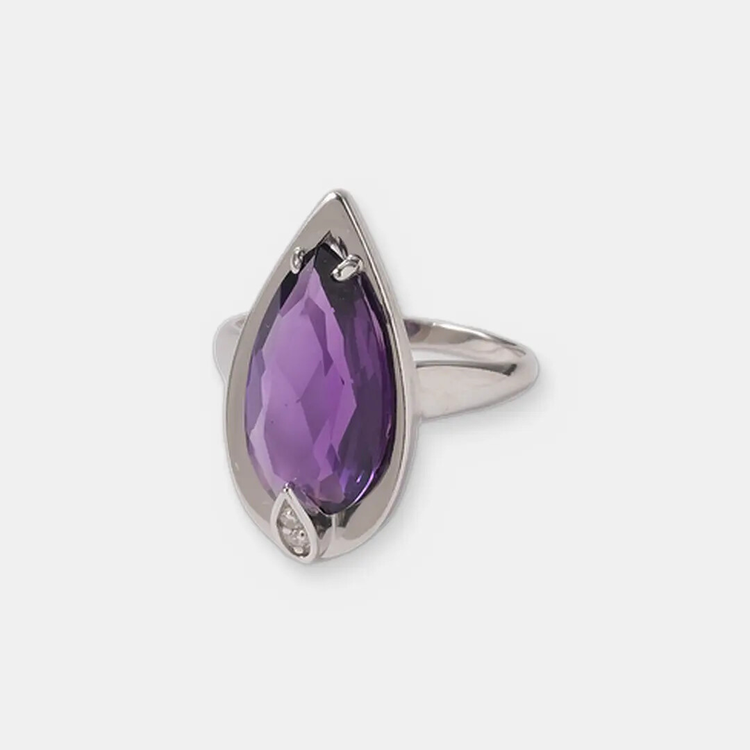 Серебряное кольцо с аметистом