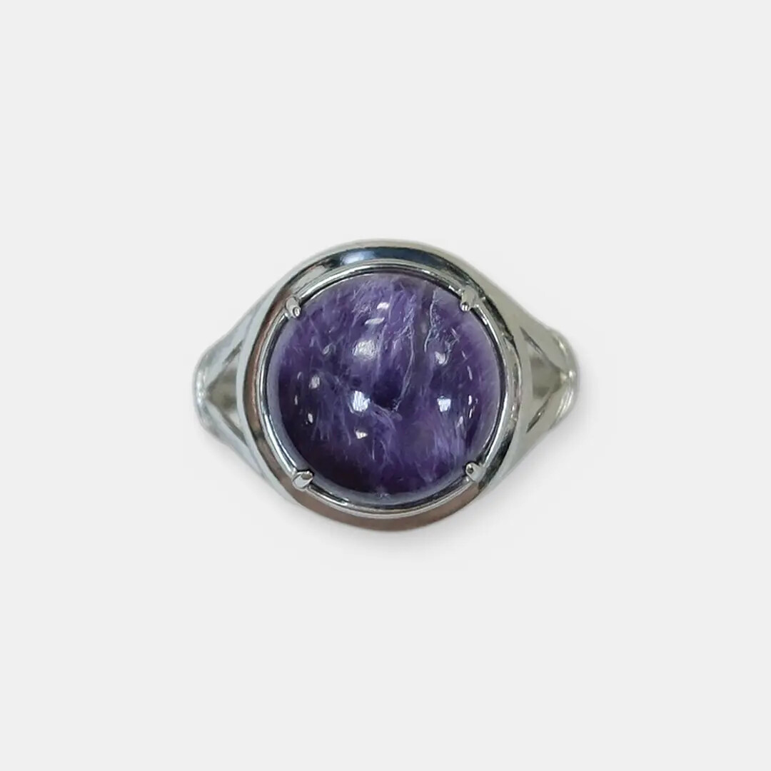 Серебряное кольцо с чароитом