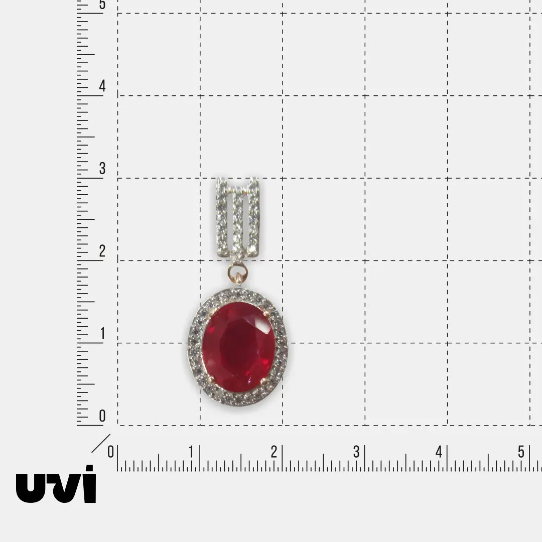 Серебряная подвеска с рубином