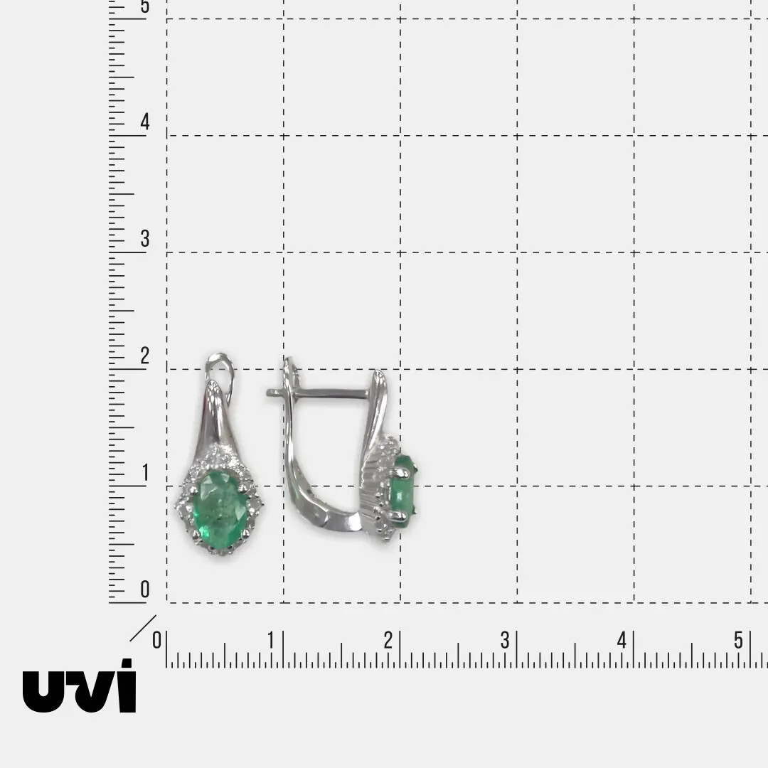 Серебряные серьги с изумрудами