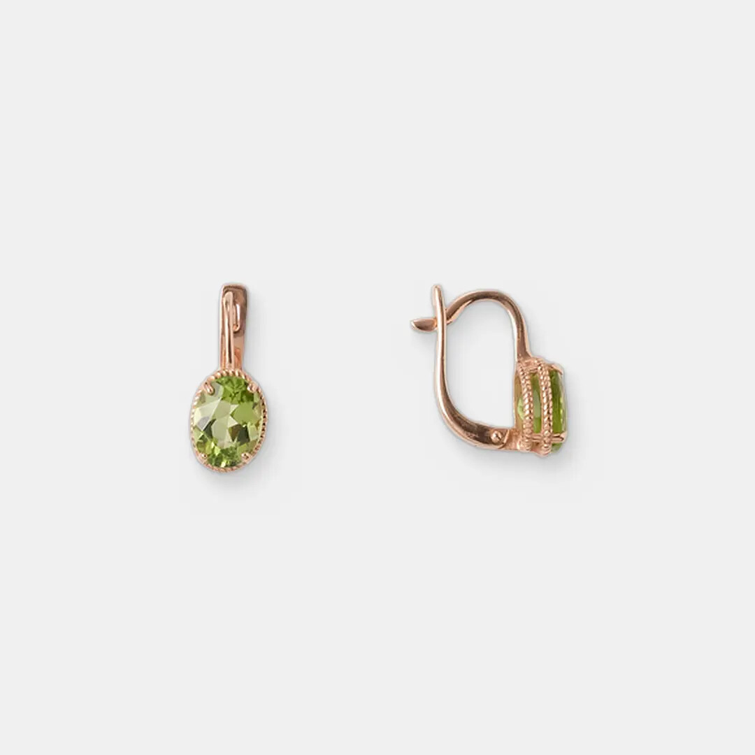 Серебряные серьги с хризолитами