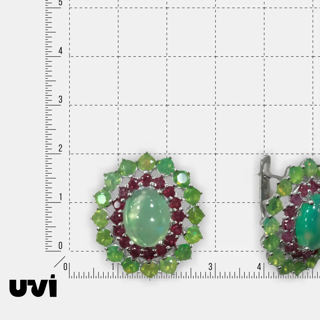 Серебряные серьги с зелеными опалами