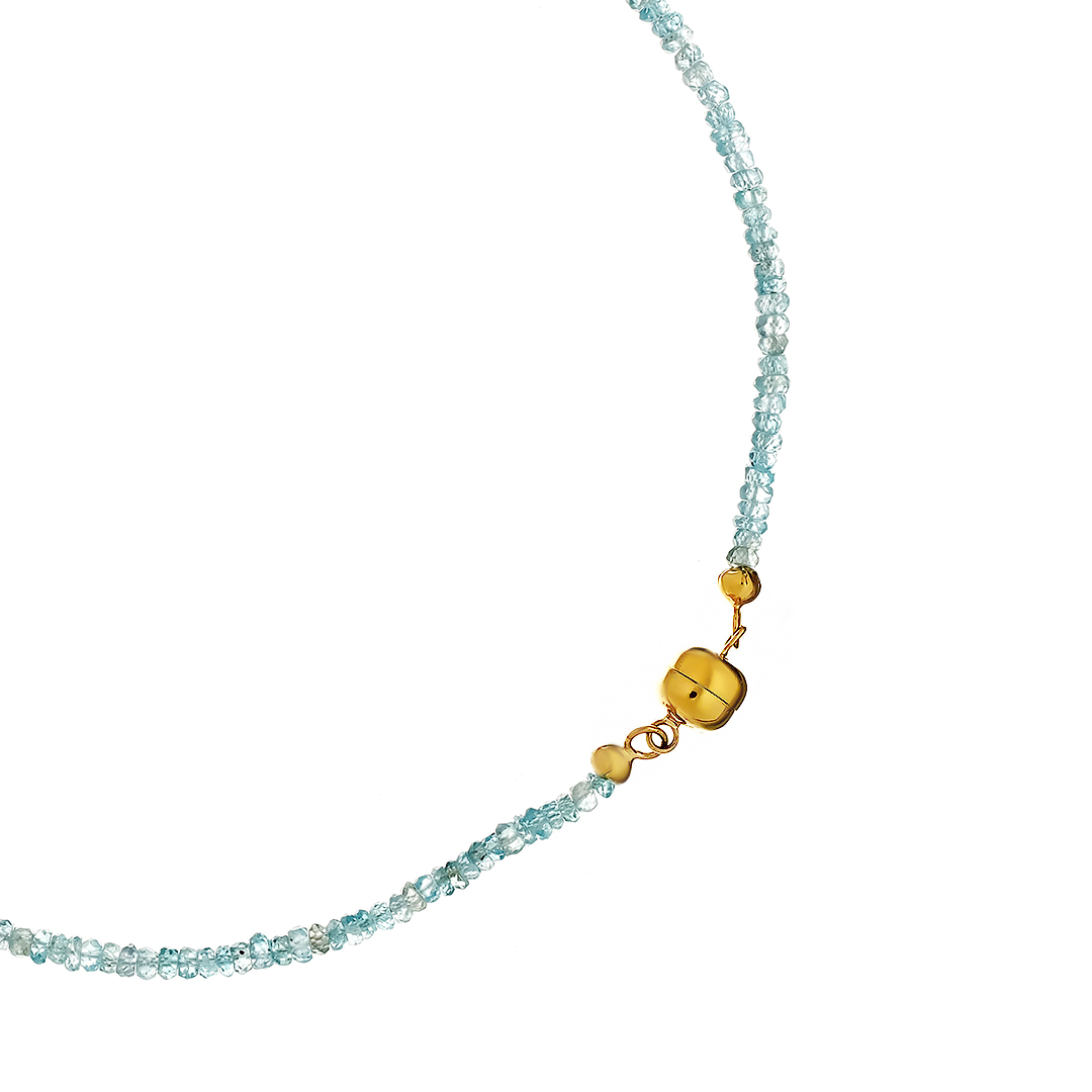 Бусы из Циркона голубого 89,65 ct; замок Серебро 925 пробы на магните;