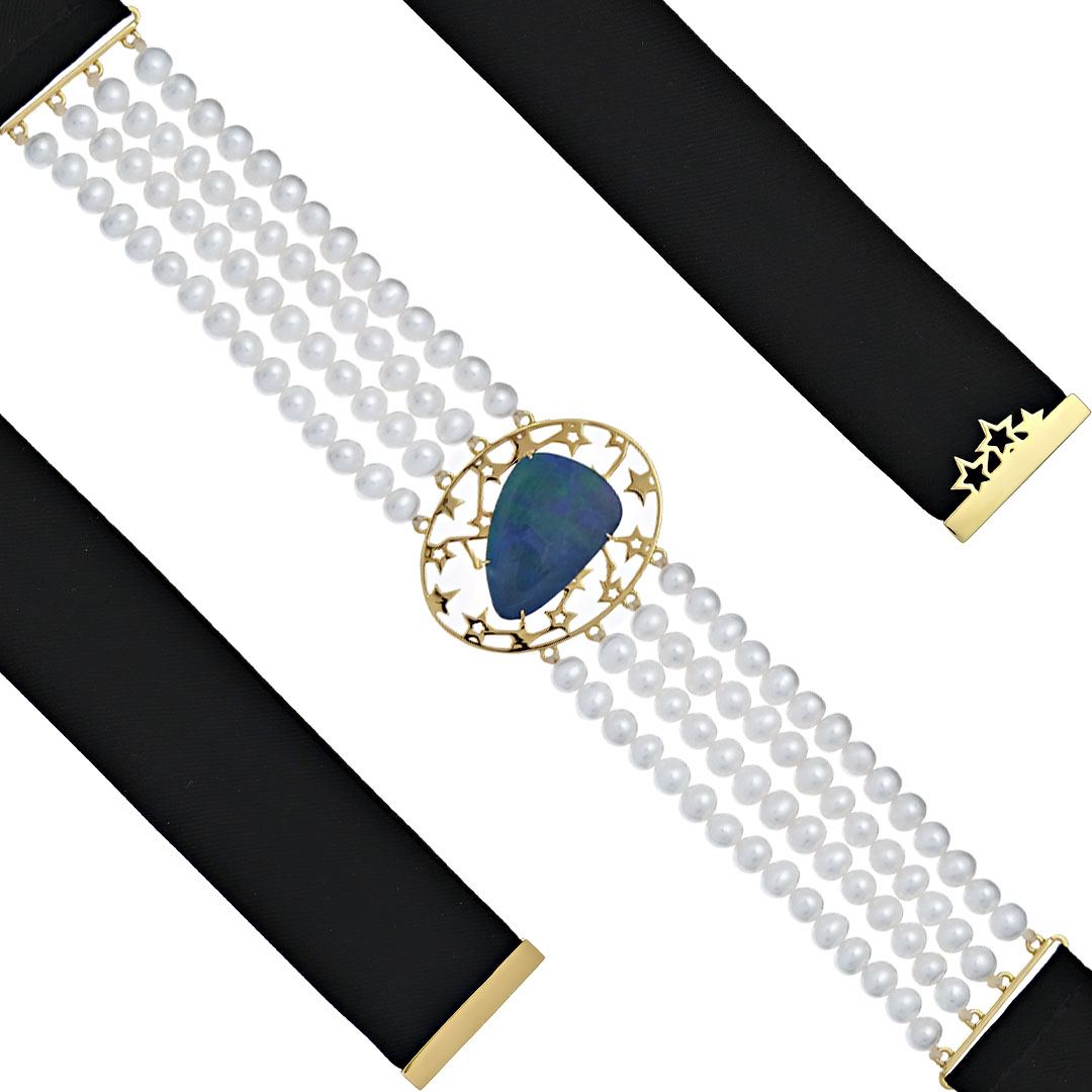 Колье-чокер из желтого золота с черным опалом