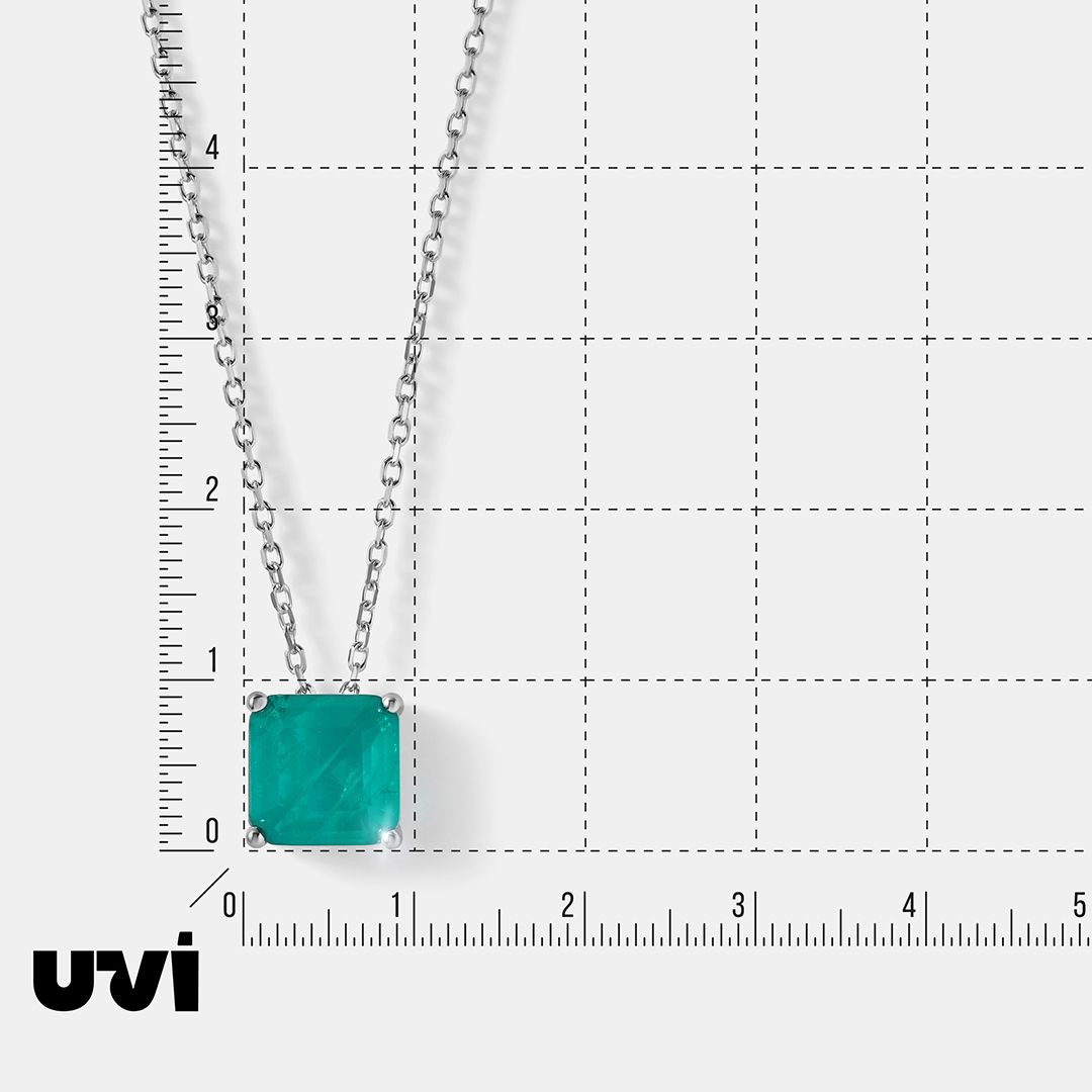Серебряное колье с кубическим цирконием
