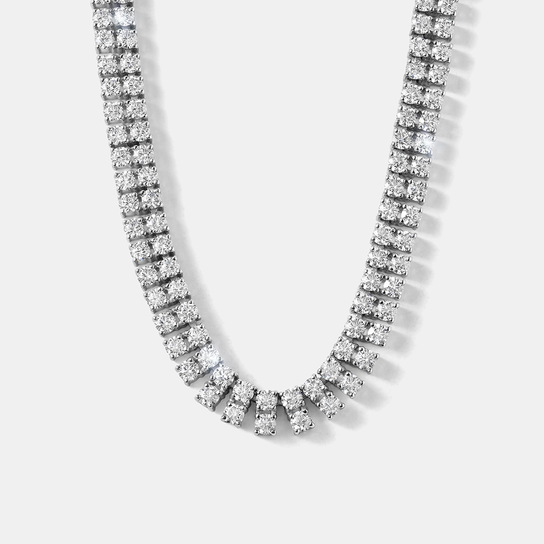 Серебряное колье-чокер с муассанитами