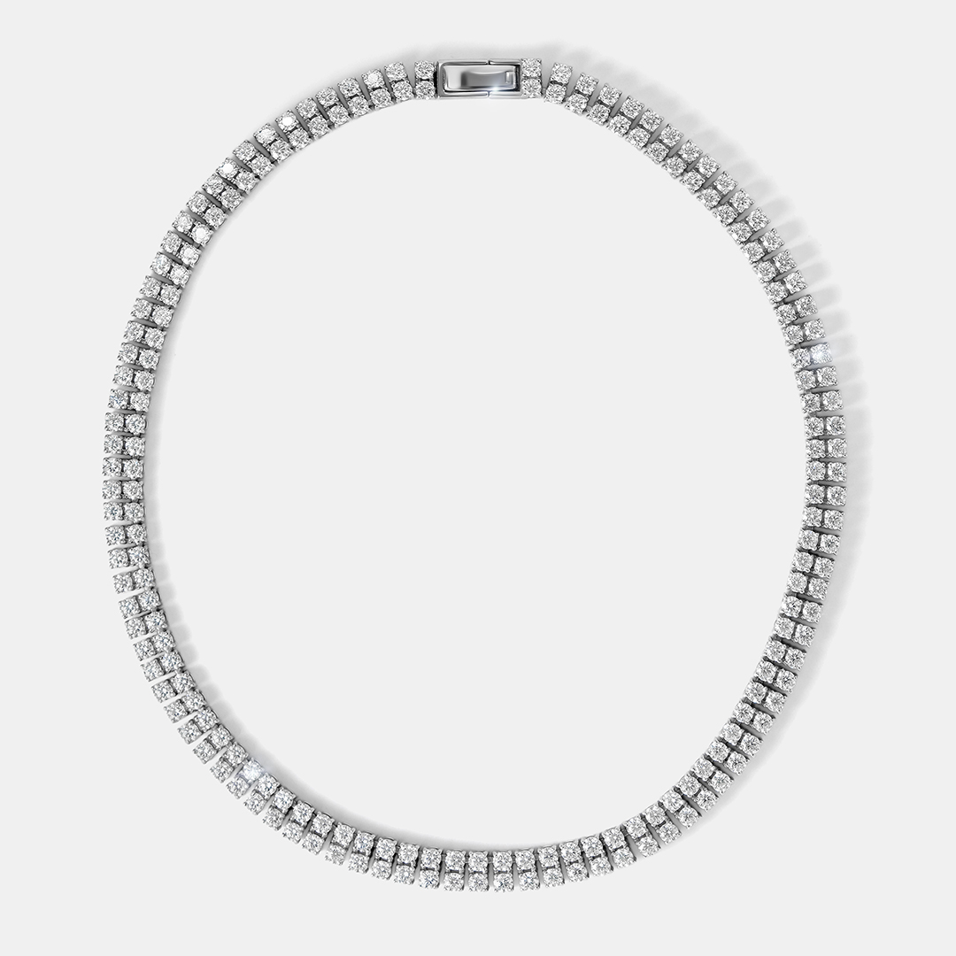 Серебряное колье-чокер с муассанитами