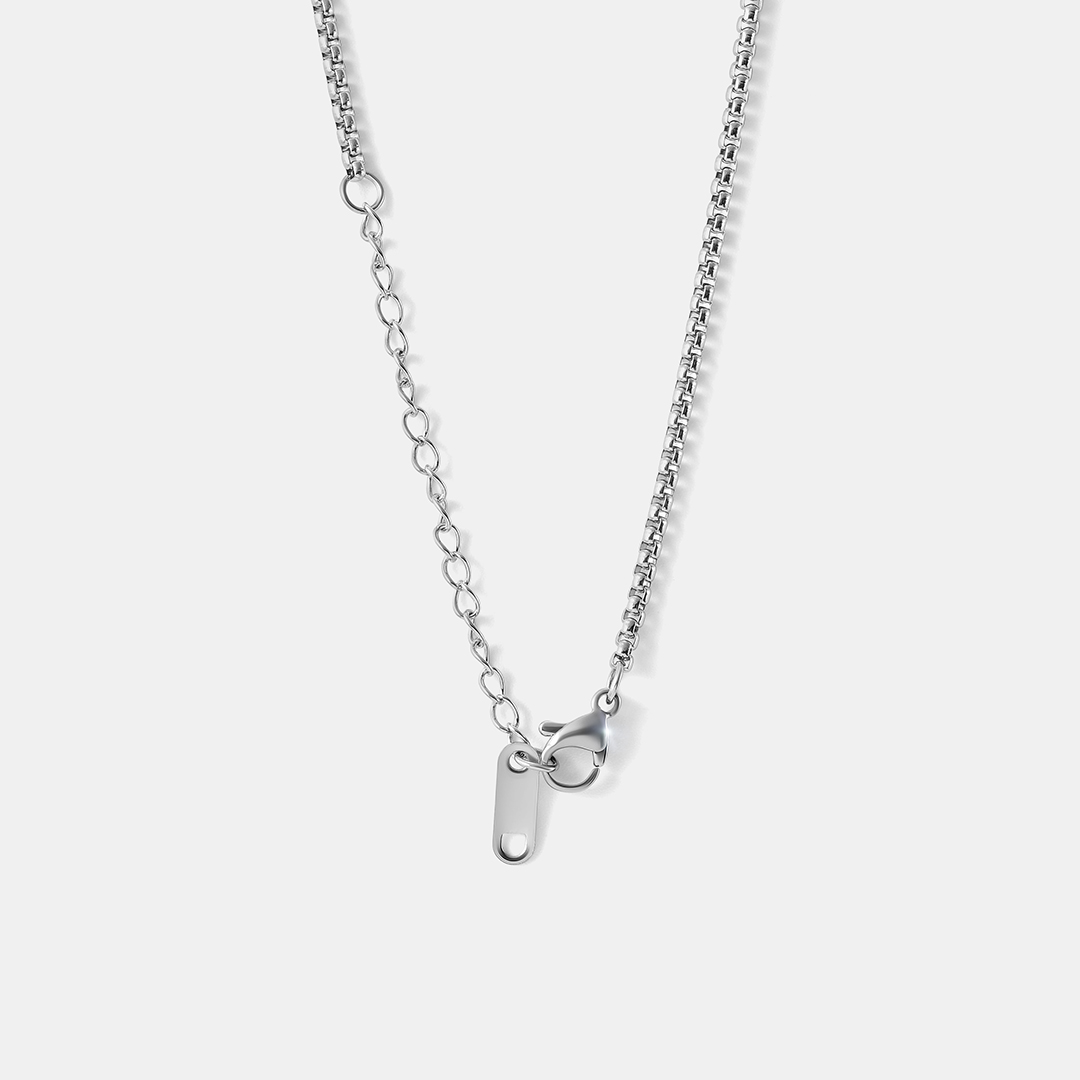 Бижутерное колье