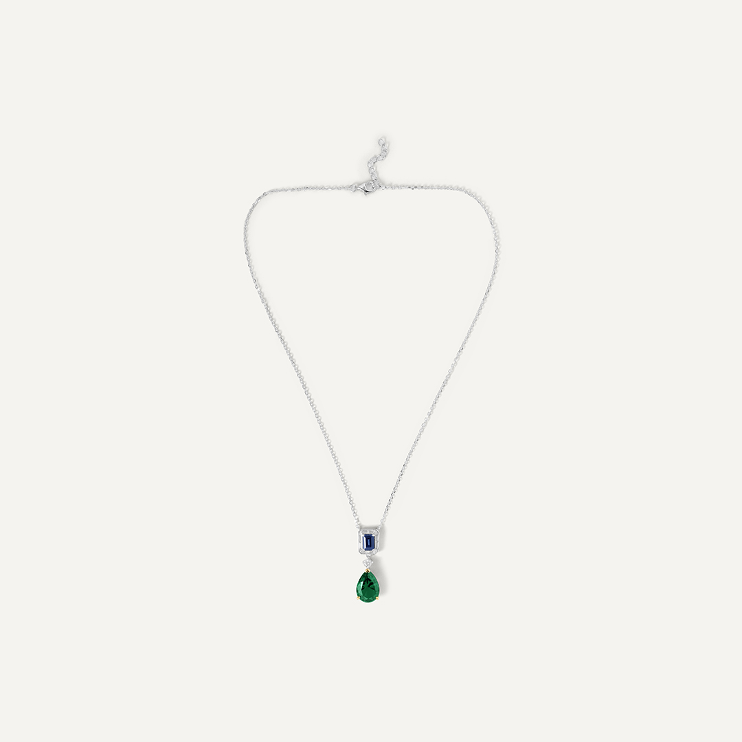 Серебряное колье с кубическим цирконием