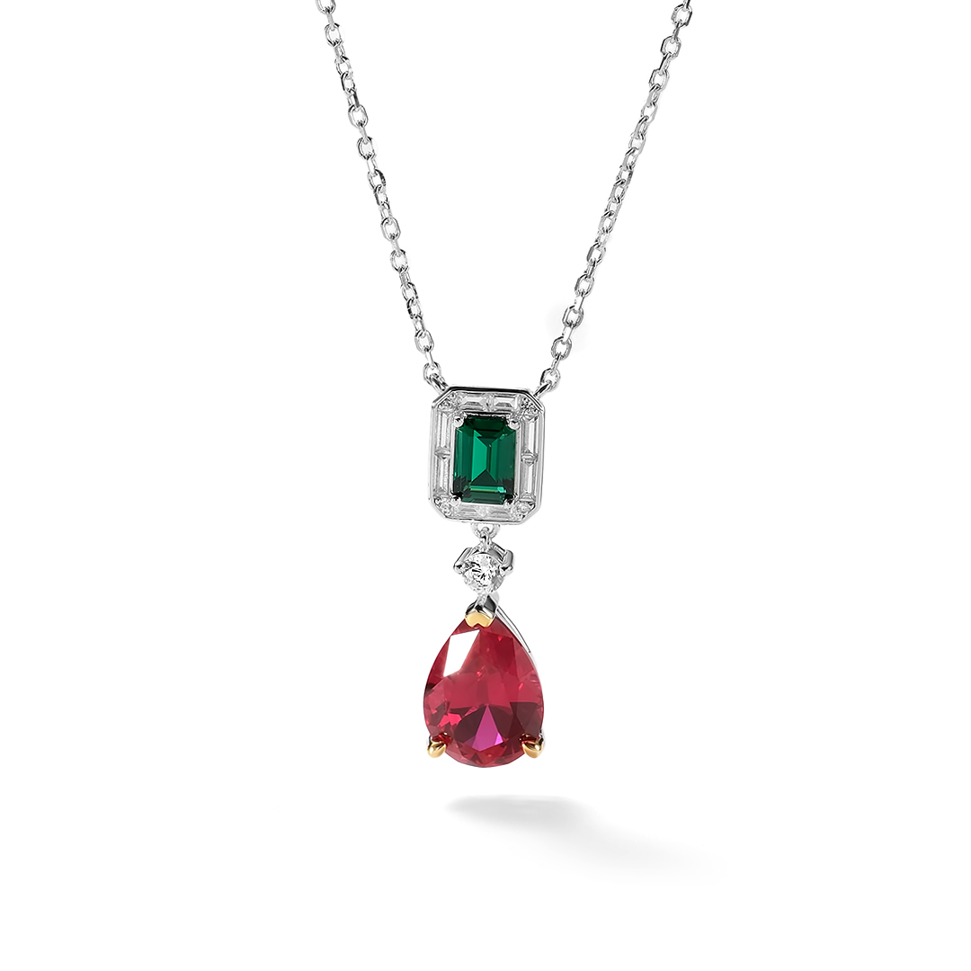 Серебряное колье с кубическим цирконием