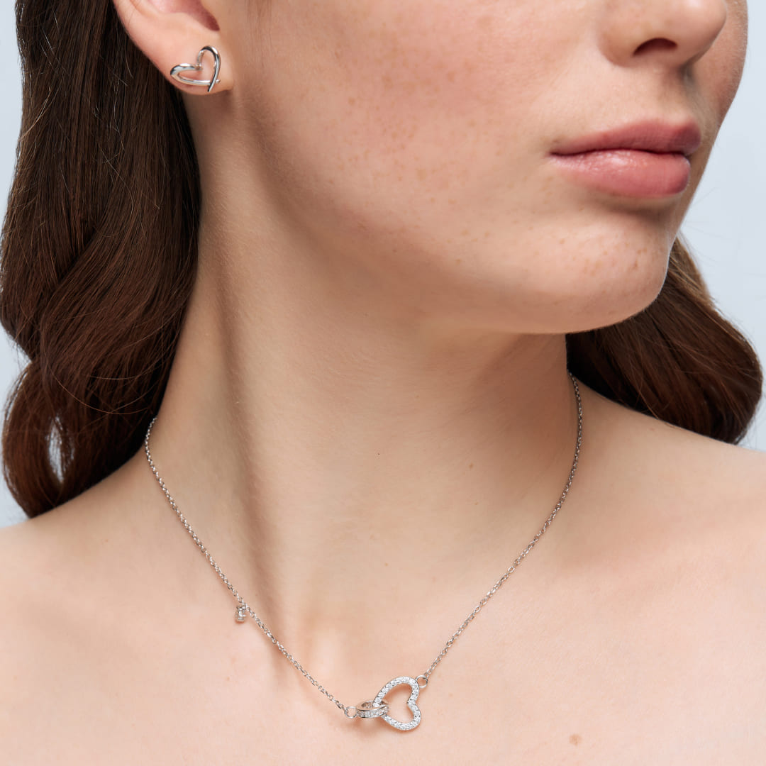 Серебряное колье 925 пробы;  плетение Якорное; вставки 40  Куб. Цирконий бесцв. 0,01ct;