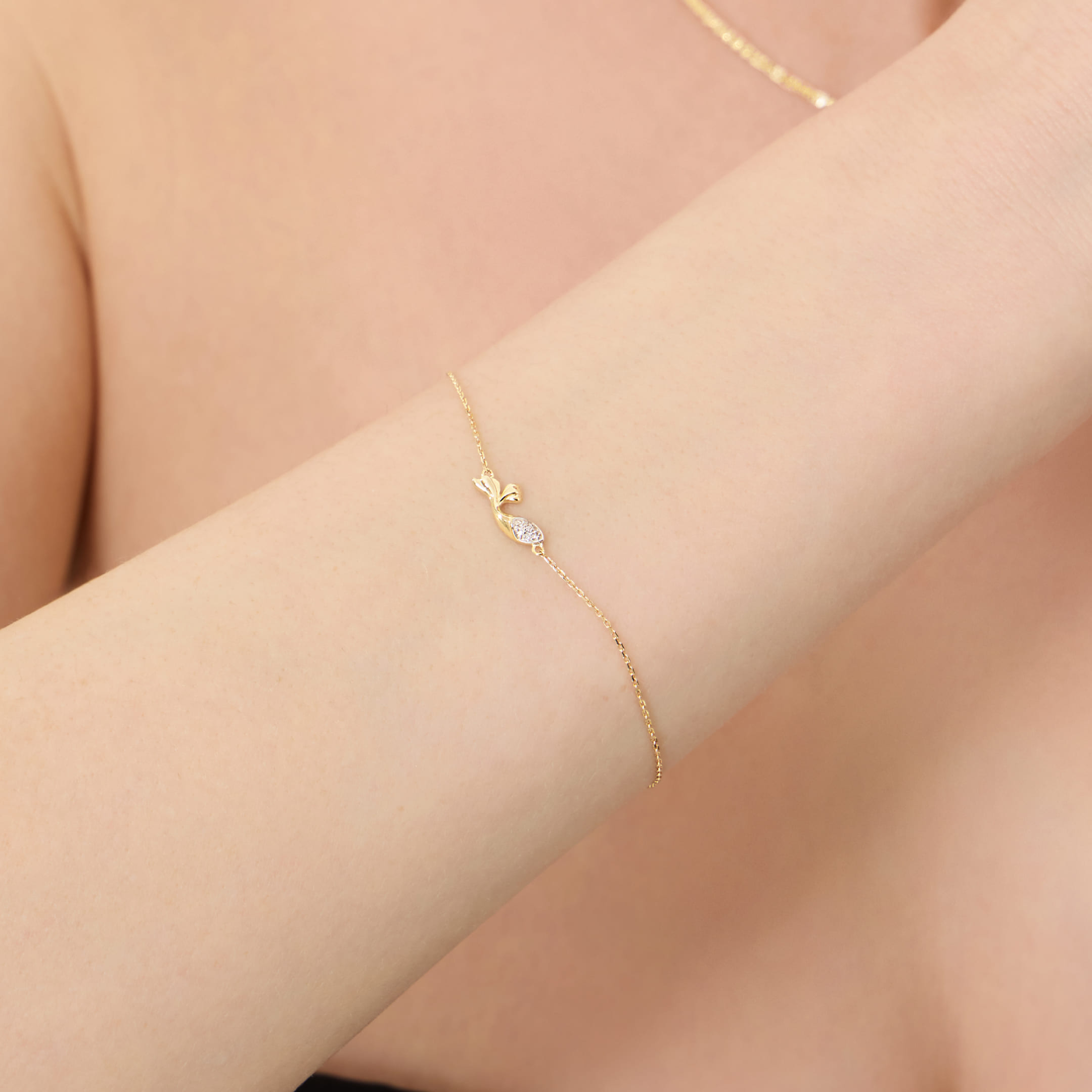 Браслет из желтого золота с бриллиантами