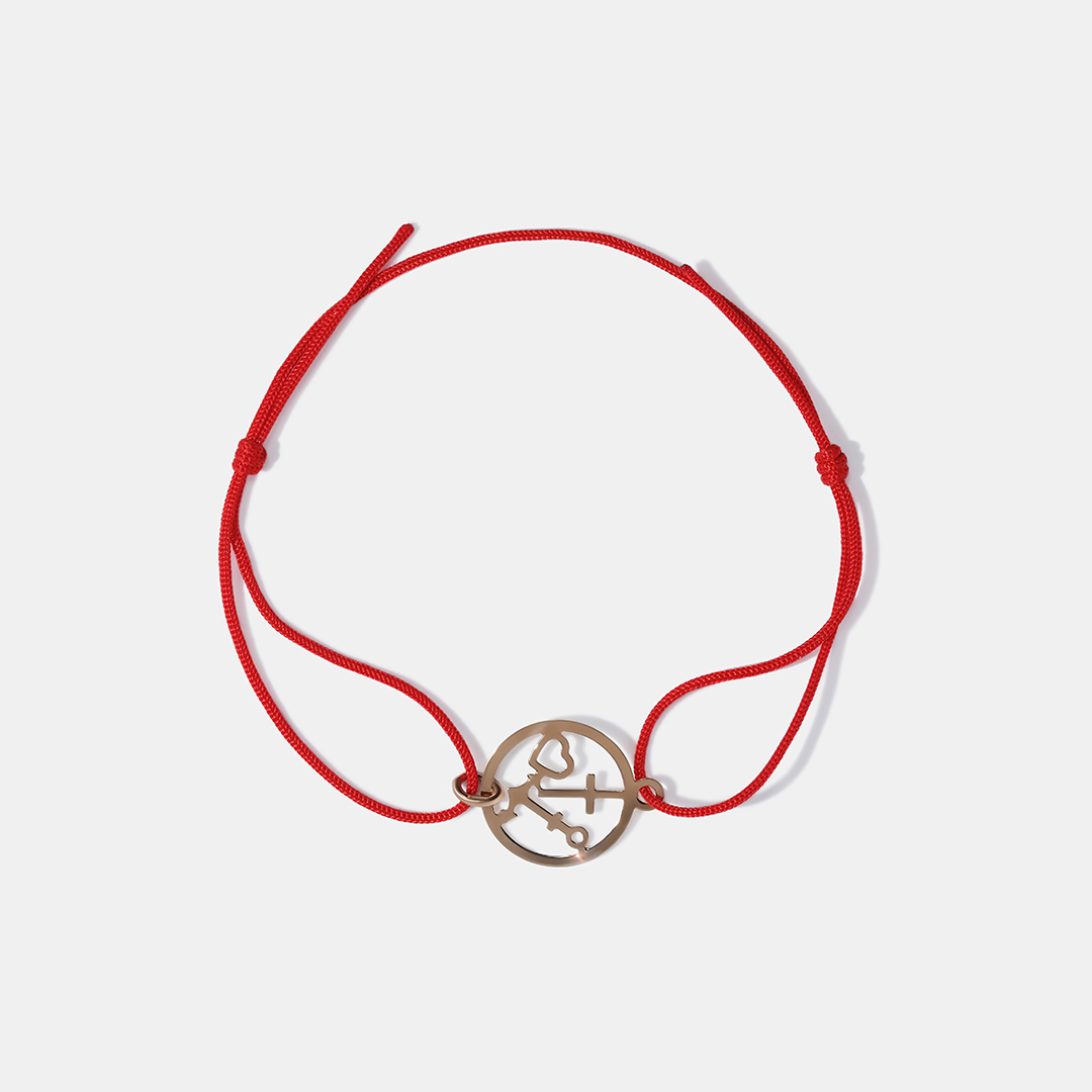 Браслет из золота "Вера, Надежда, Любовь" на красной нити