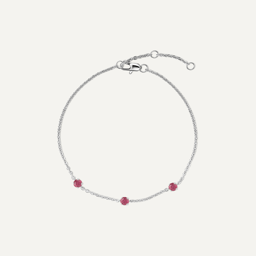 Серебряный браслет с рубинами