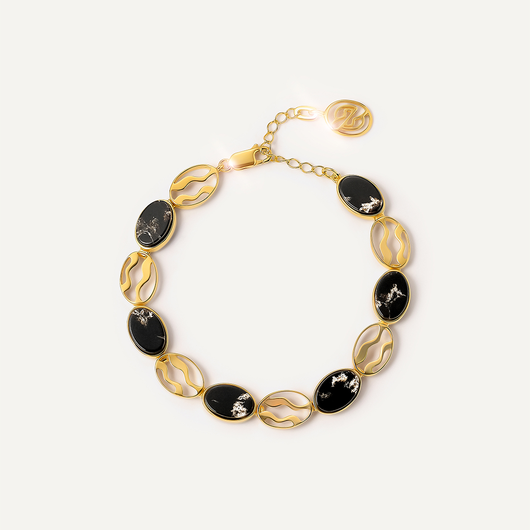 Серебряный браслет с янтарем