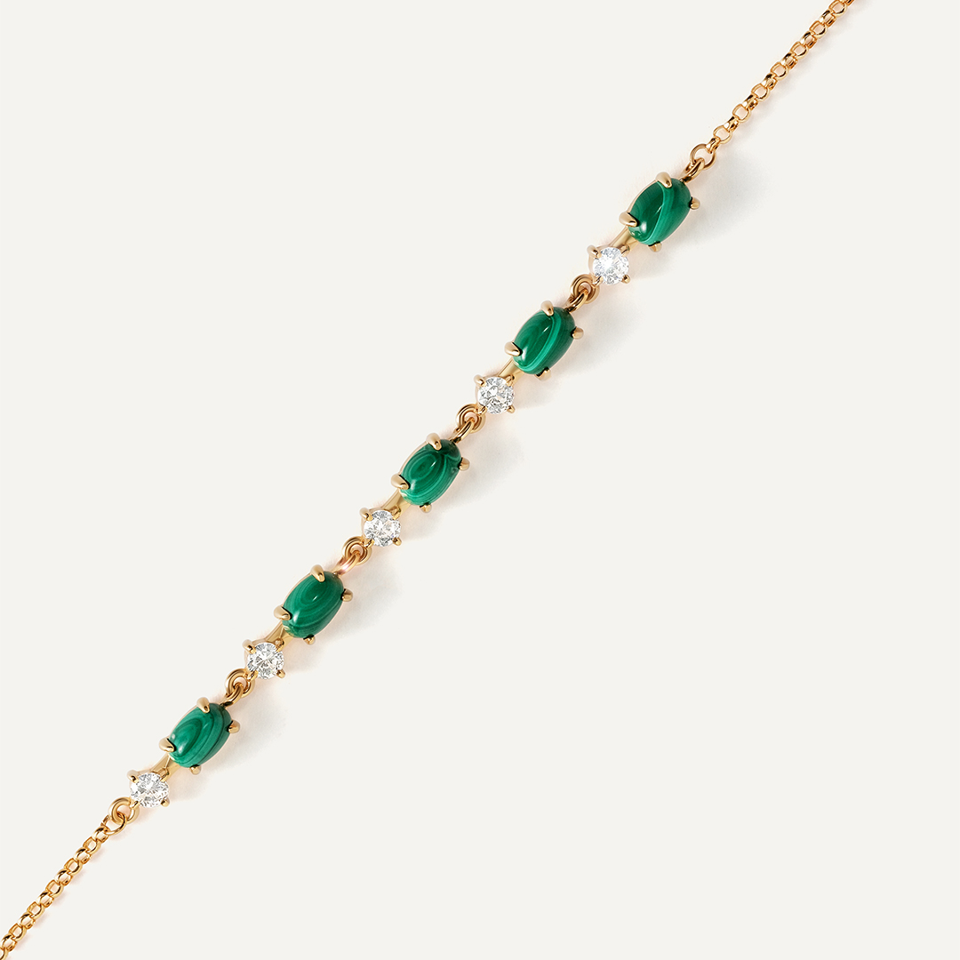 Серебряный браслет с малахитами