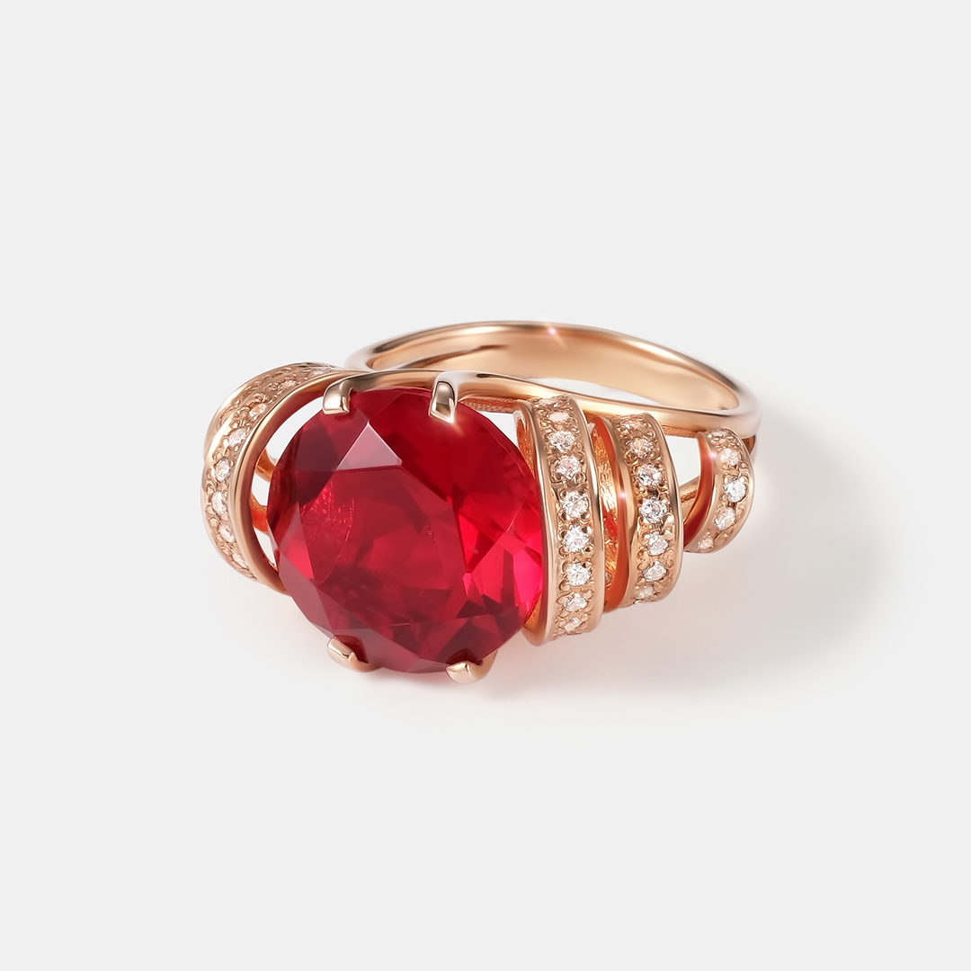 Серебряное кольцо 925 пробы; вставки 1 Ситалл Рубин; 68 Фианит бесцв.;