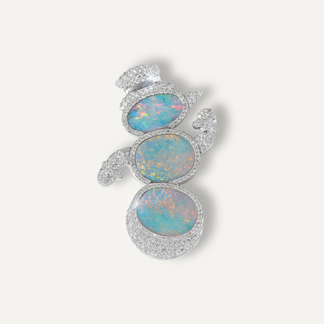 Брошь из белого золота с опалами "Снеговик"