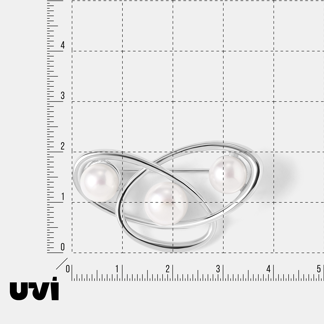 Серебряная брошь с жемчугом