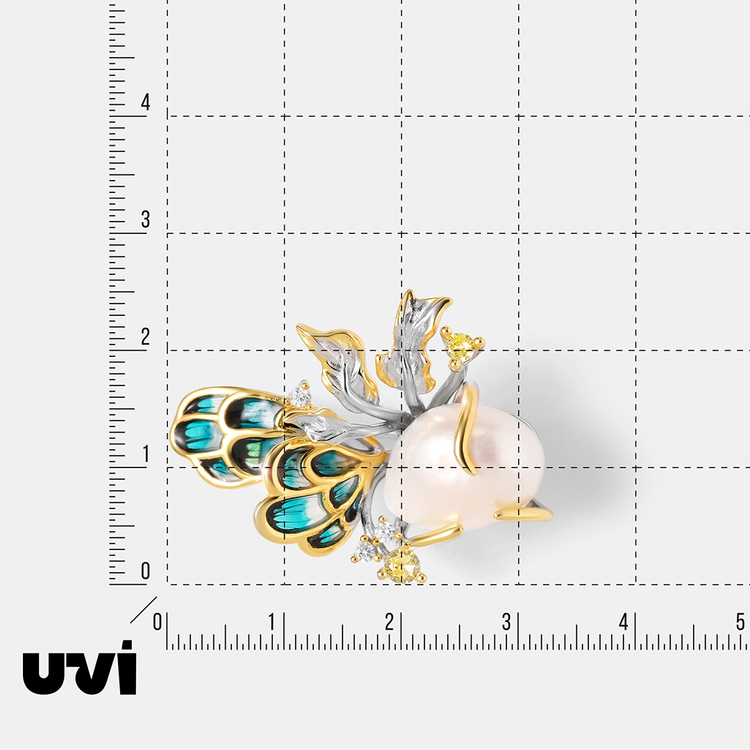 Серебряная брошь с жемчугом Барокко