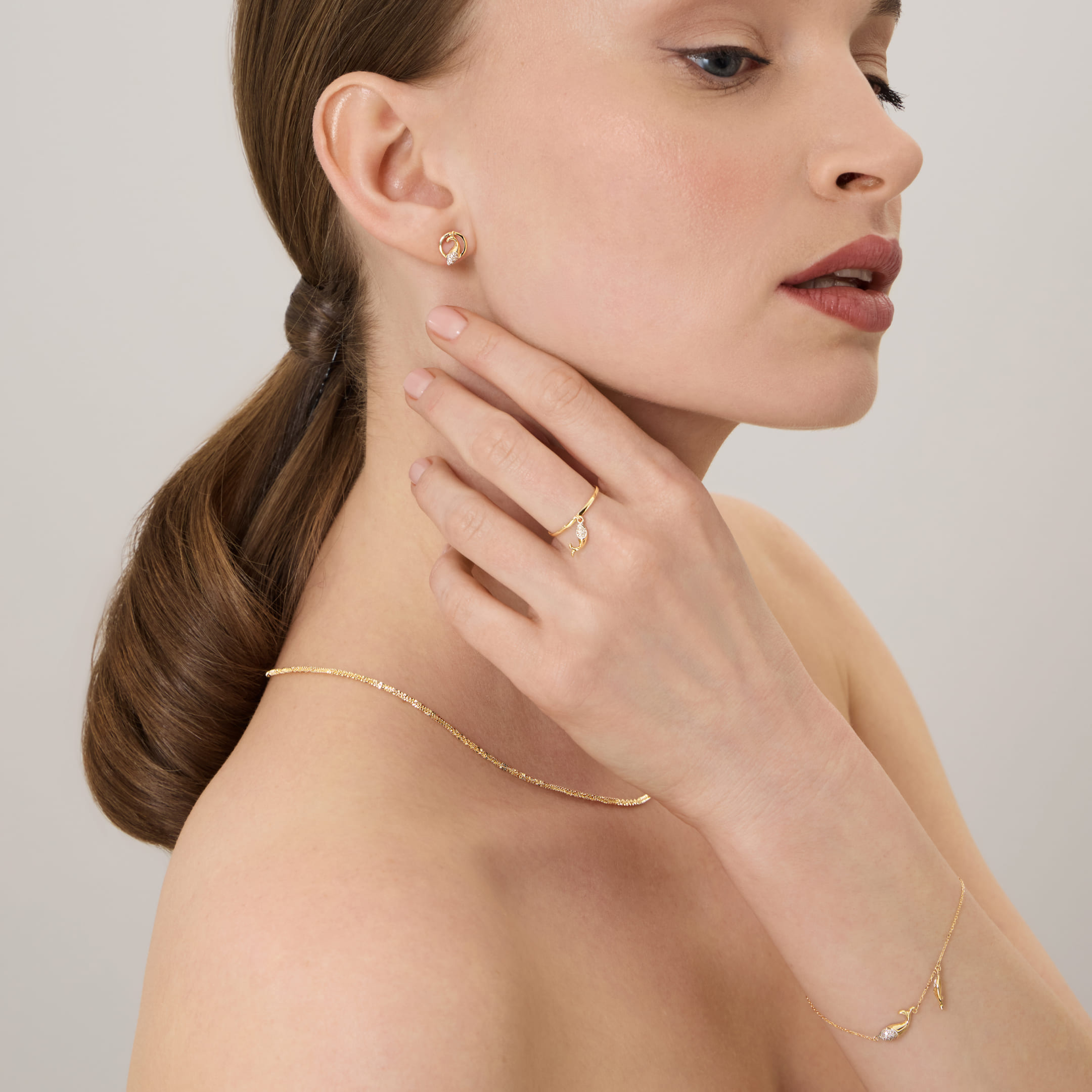 Кольцо из желтого золота с бриллиантами