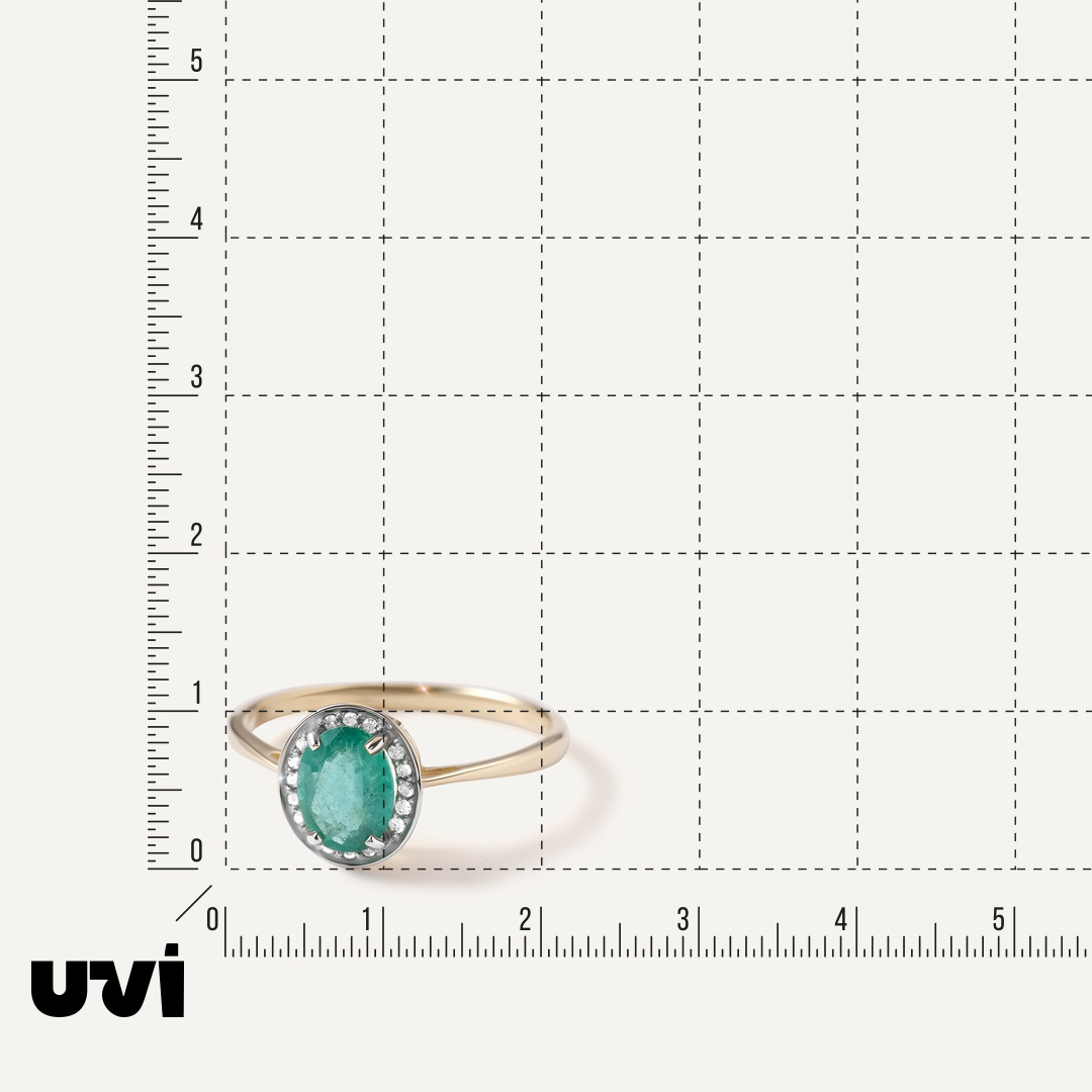 Кольцо из желтого золота с изумрудом