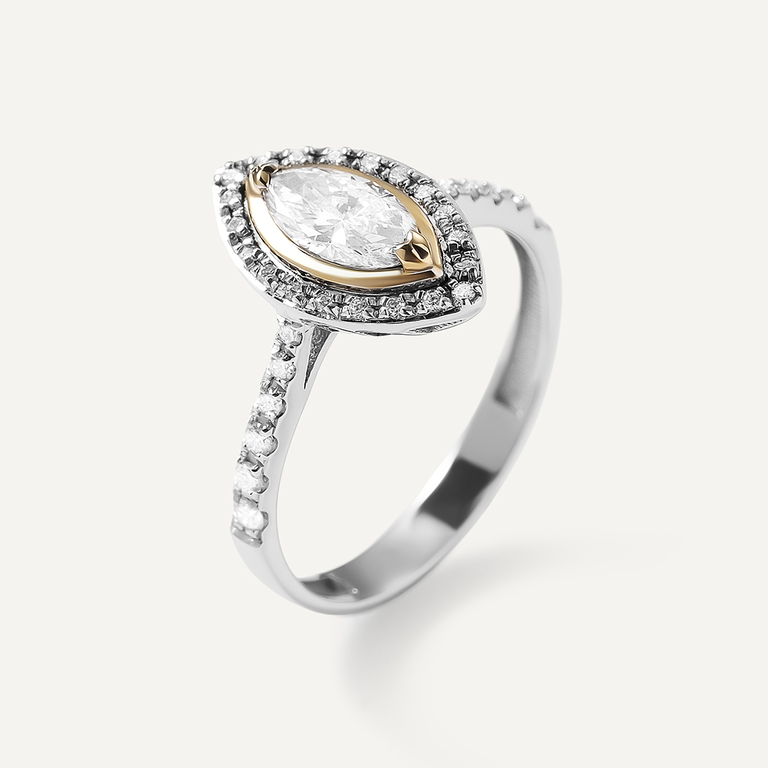 Кольцо из комбинированного золота с бриллиантами