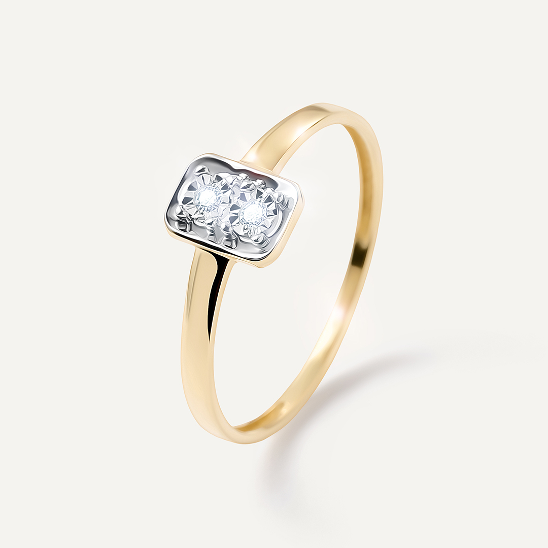 Кольцо из желтого золота с бриллиантами