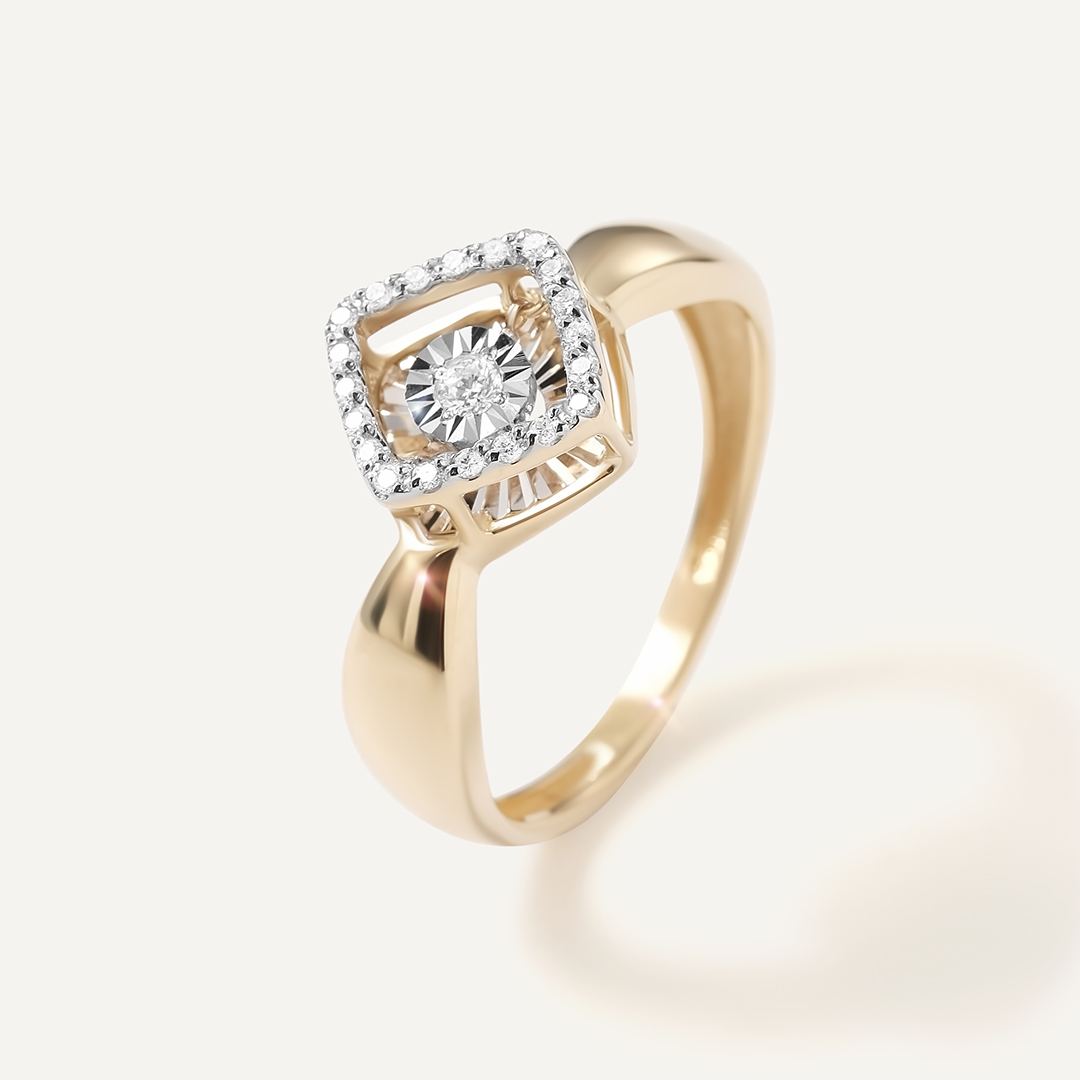 Кольцо из желтого золота с бриллиантами