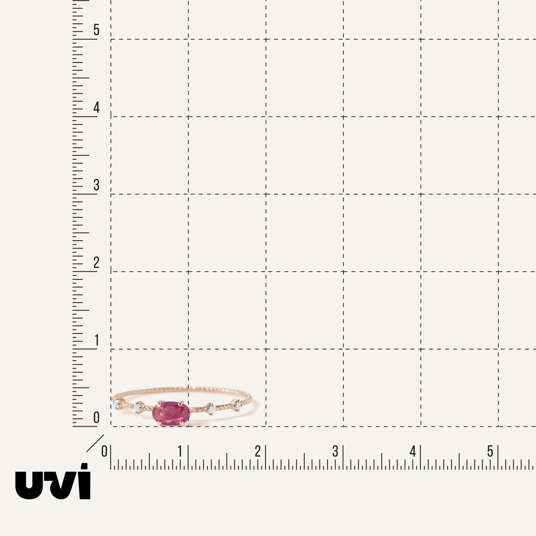 Кольцо из золота с рубином