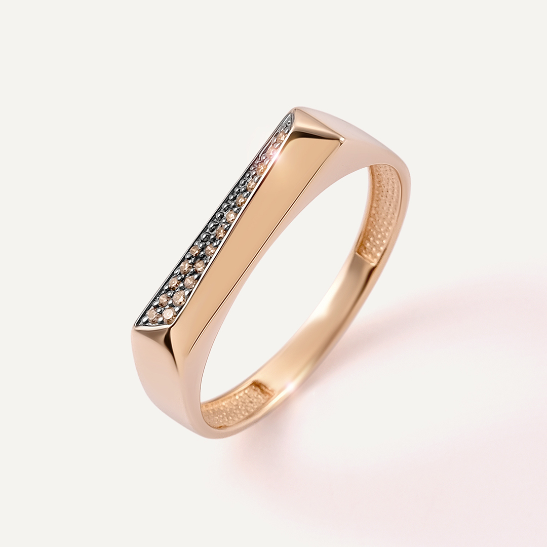 Кольцо из золота с коньячными бриллиантами