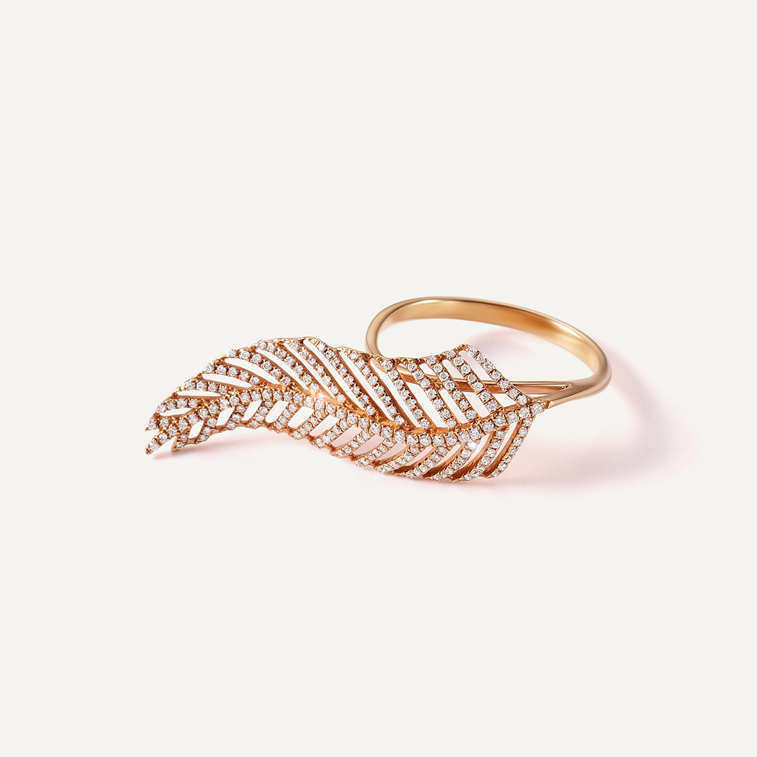 Кольцо из золота с бриллиантами "Перо"