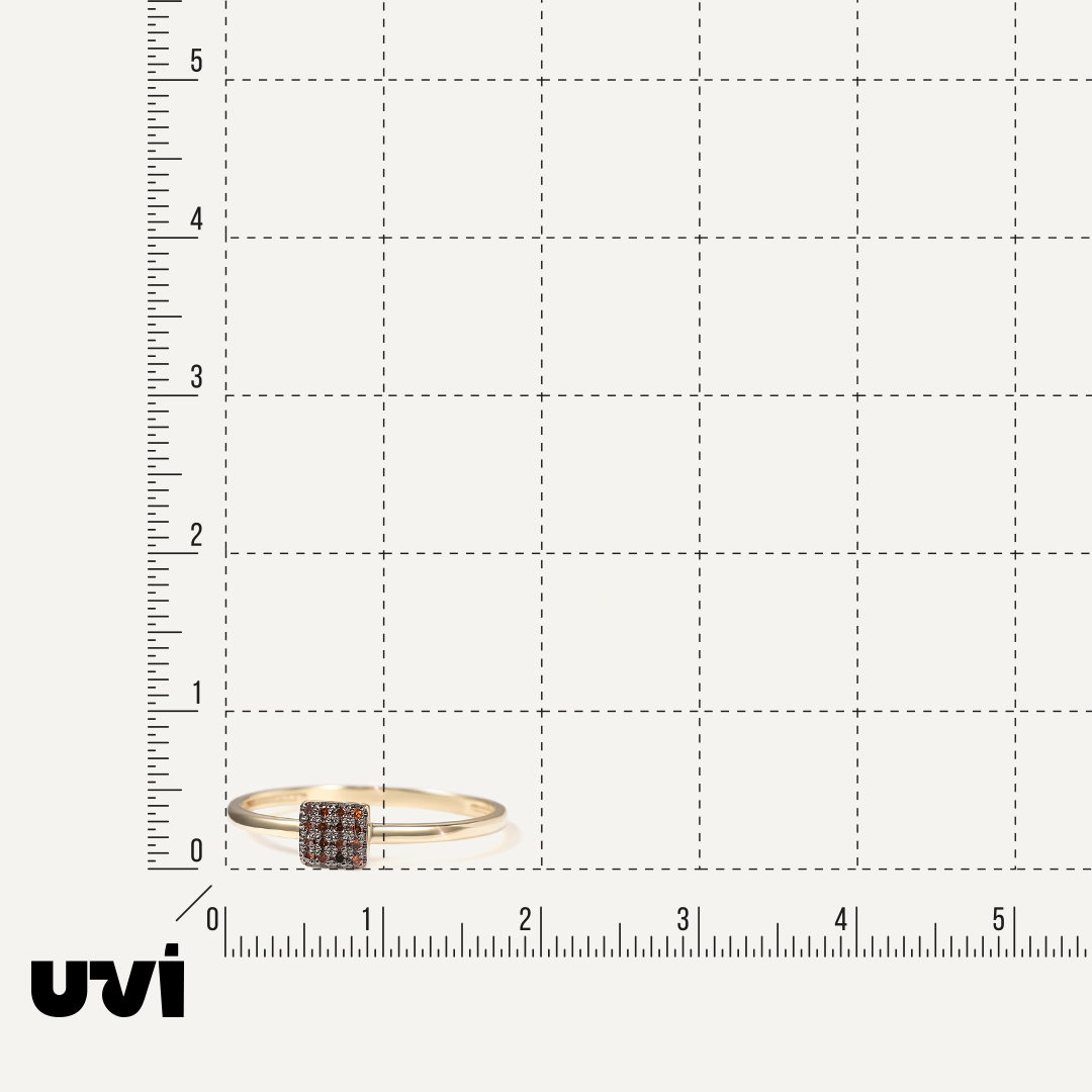 Кольцо из желтого золота с оранжевыми бриллиантами