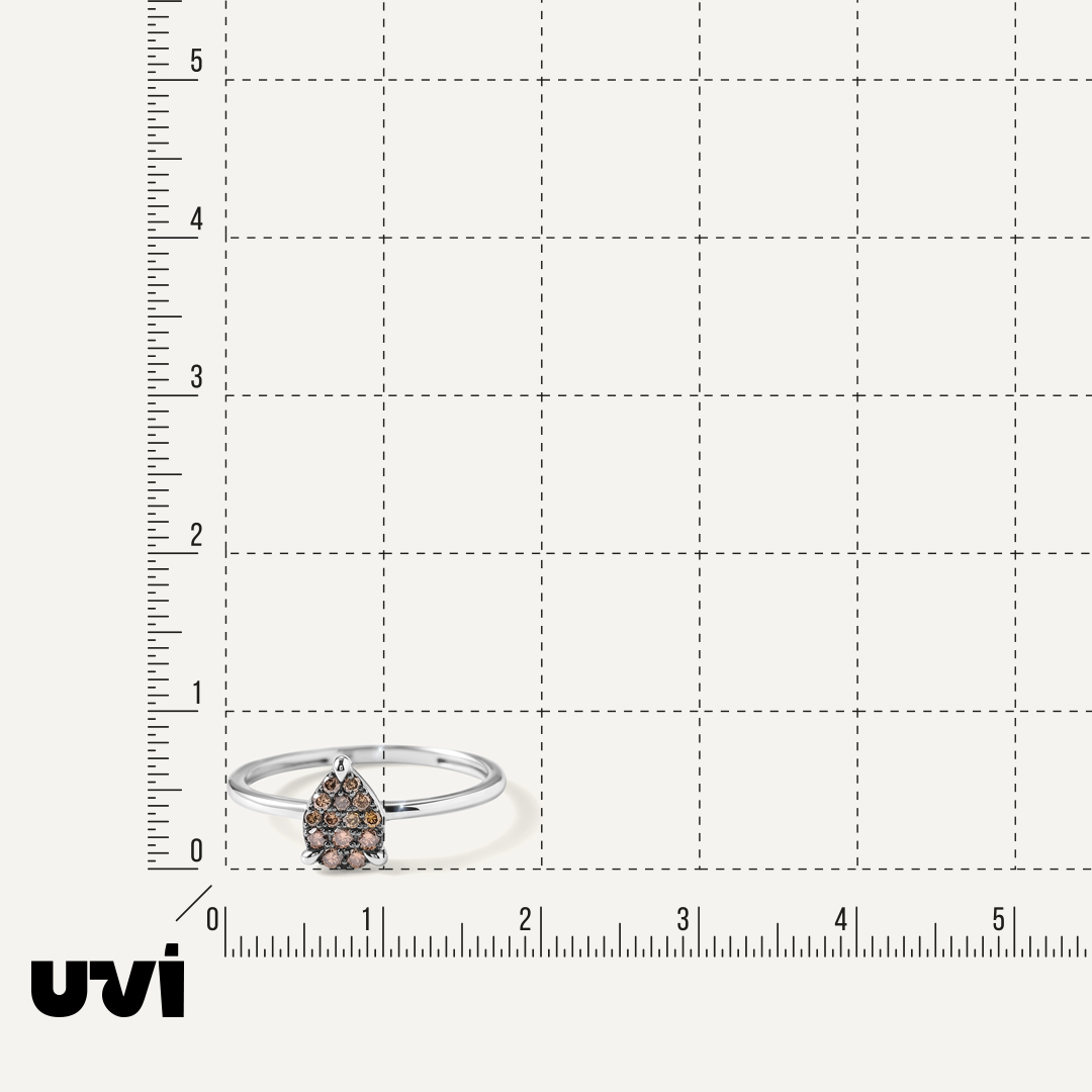 Кольцо из белого золота с коньячными бриллиантами