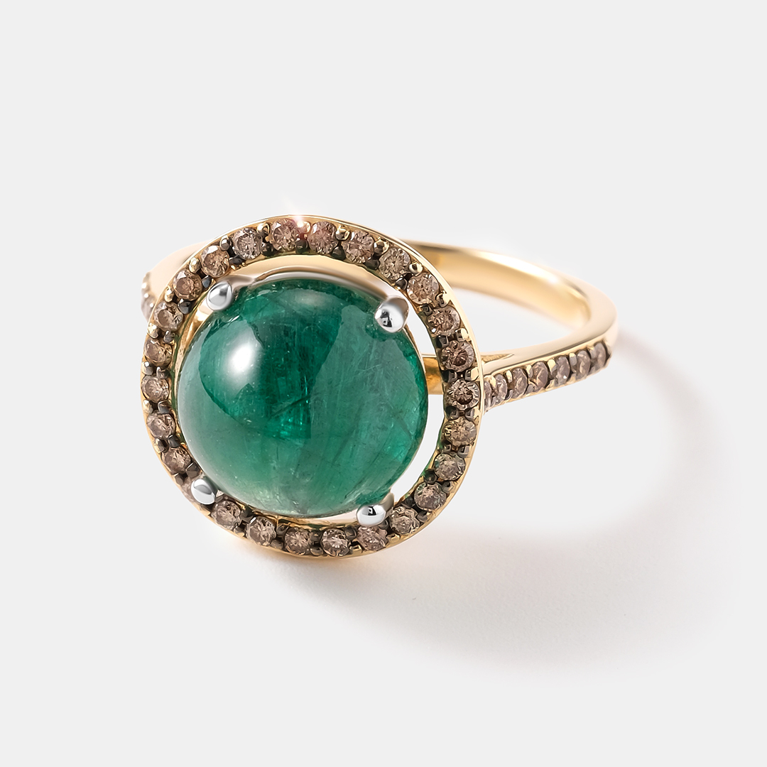 Кольцо из желтого золота с изумрудом