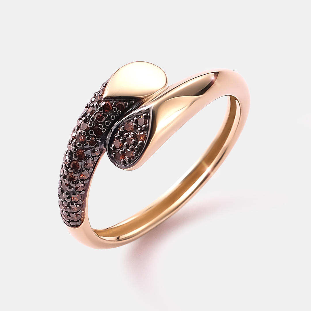 Кольцо из желтого золота с оранжевыми бриллиантами