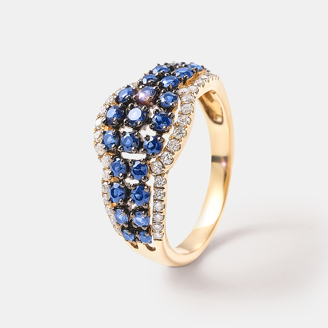 Кольцо из желтого золота с сапфирами