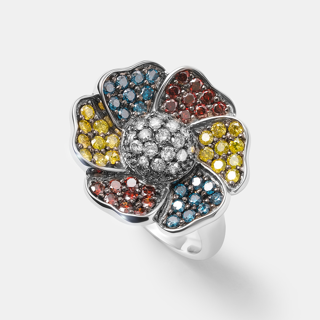 Кольцо из белого золота с цветными бриллиантами "Цветок"