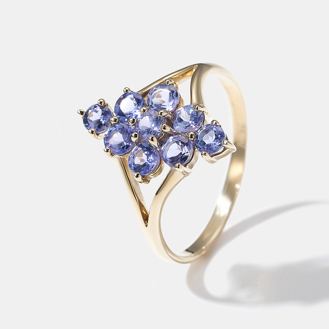 Кольцо из желтого золота с танзанитами