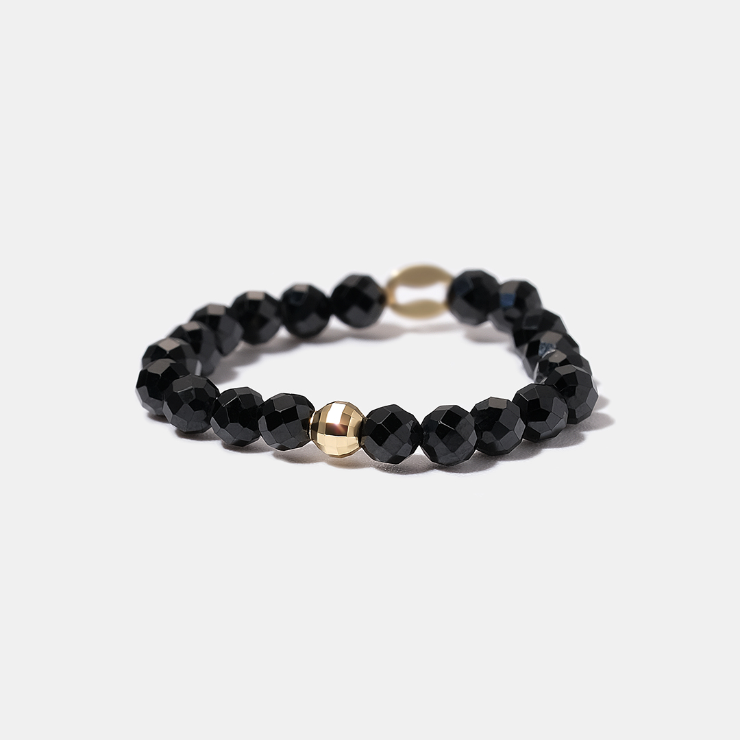 Кольцо из желтого золота со шпинелью