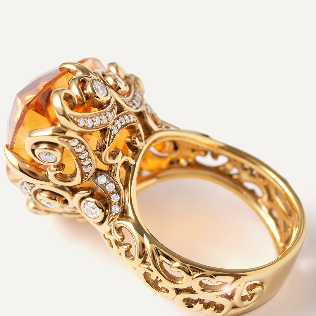 Кольцо из желтого золота с цитрином