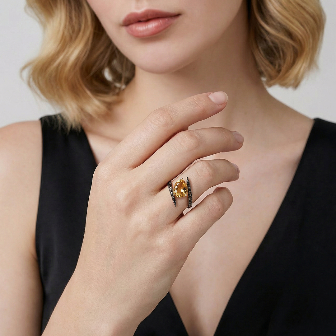 Кольцо из желтого золота с цитрином