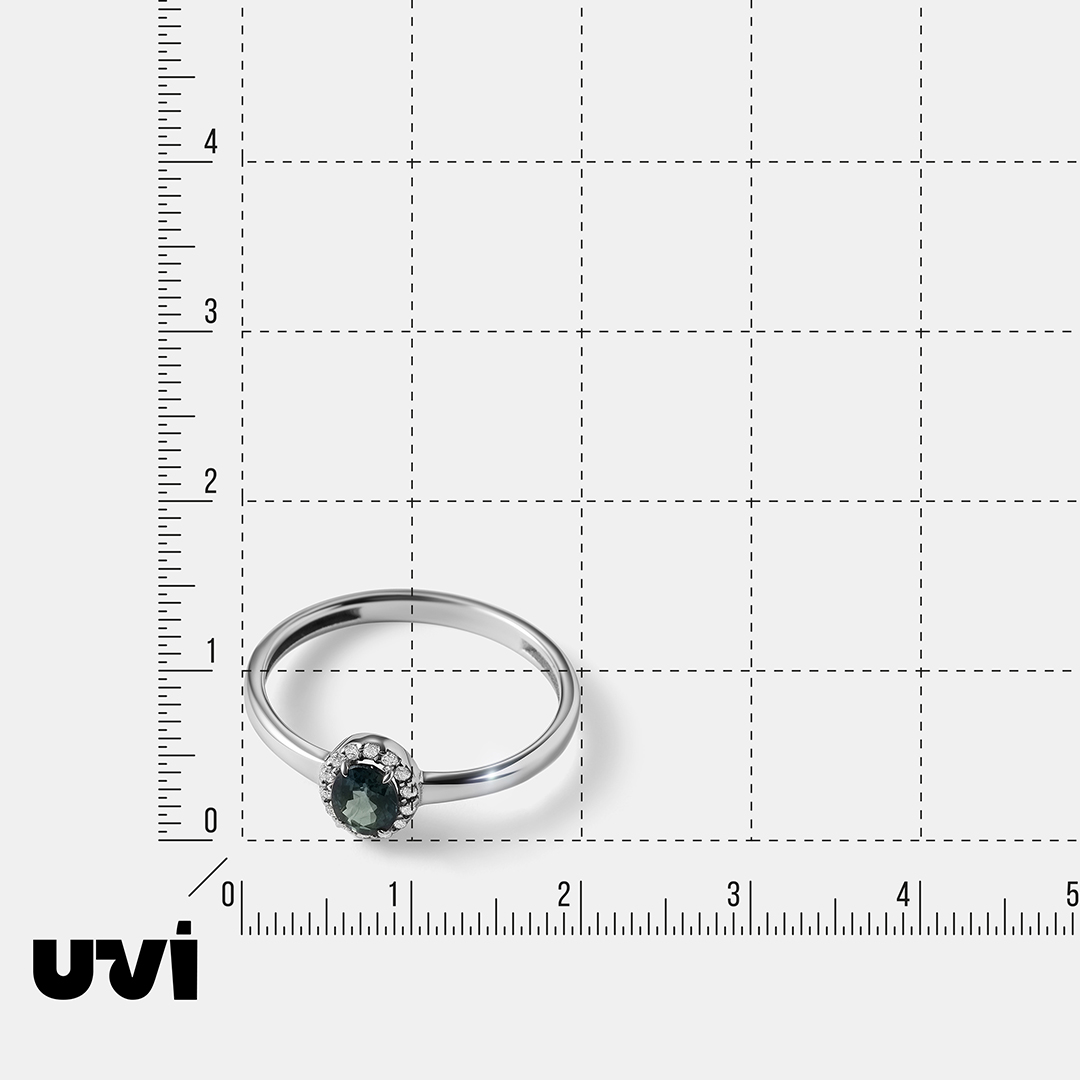 Кольцо из белого золота с мультисапфиром