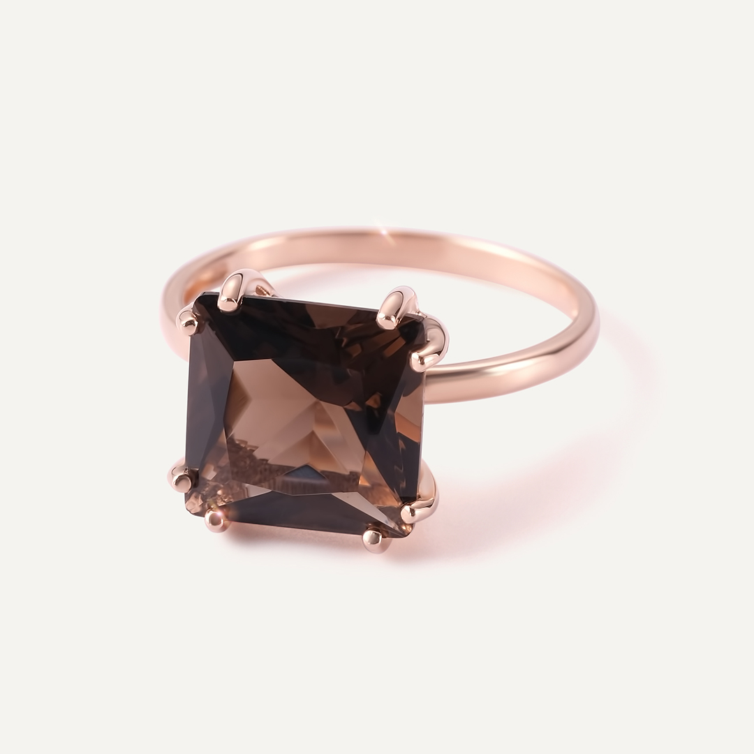 Кольцо из золота с раухтопазом