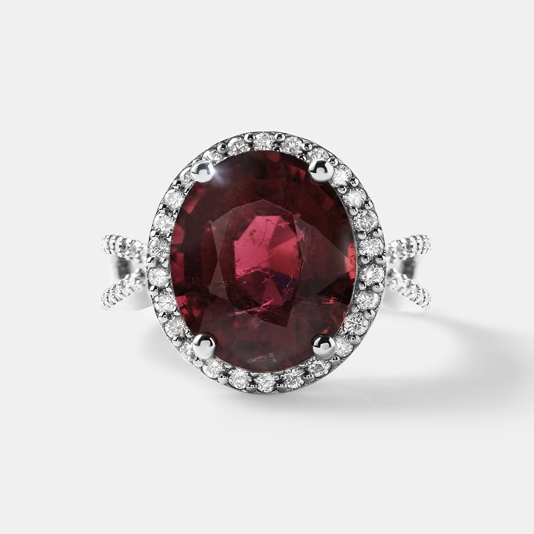 Кольцо из белого золота с розовым турмалином