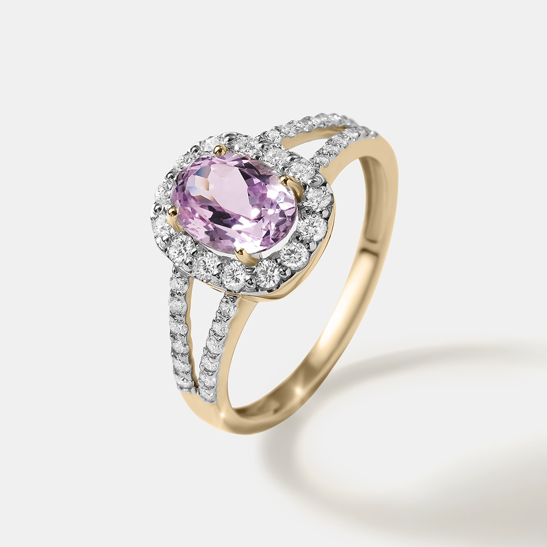 Кольцо из желтого золота с кунцитом