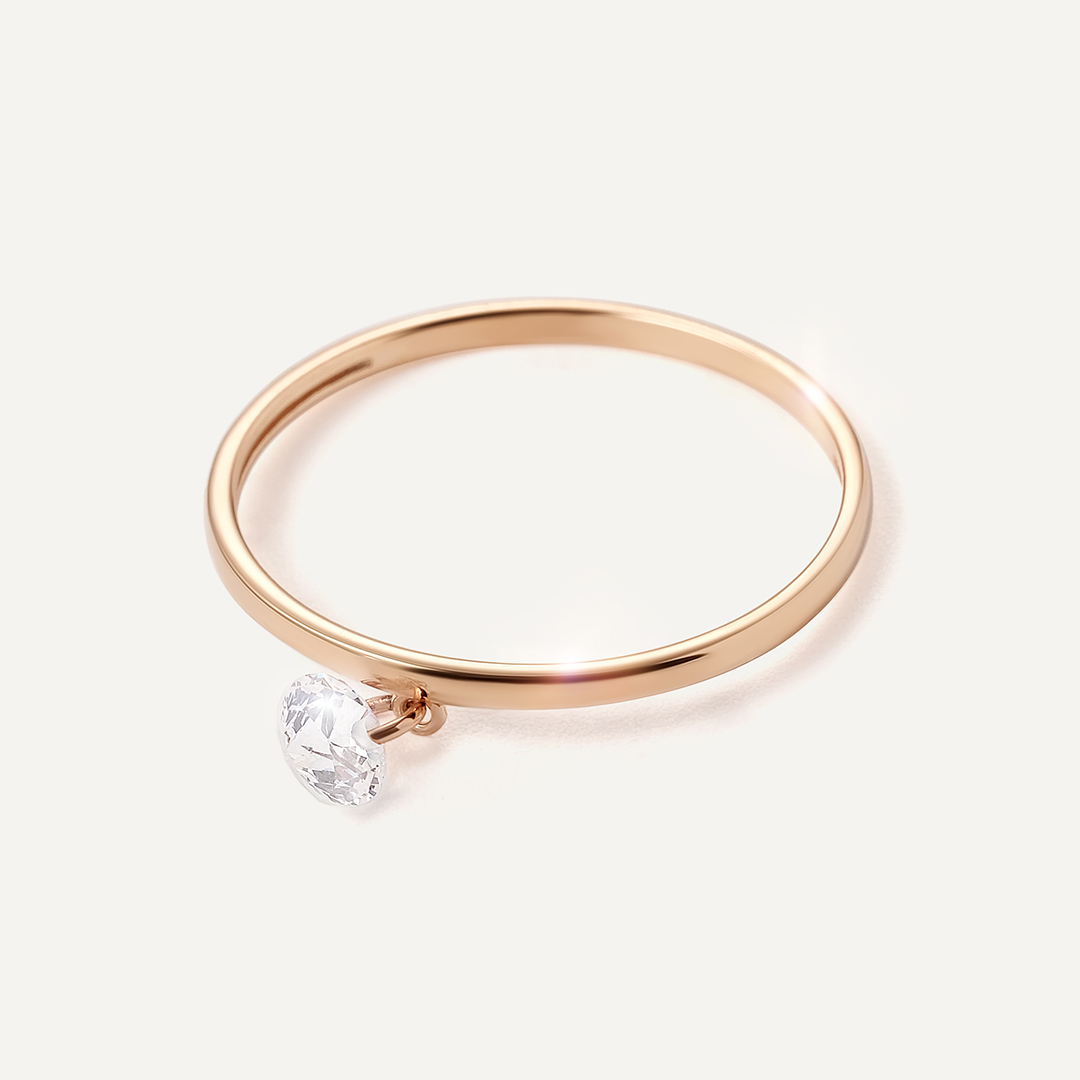 Кольцо из золота с фианитом